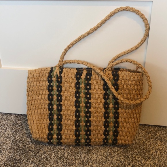 American Eagle Outfitters Handbags - American Eagle beach bag